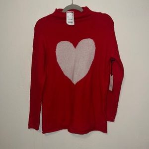 NWT Heart Sweater Size Small